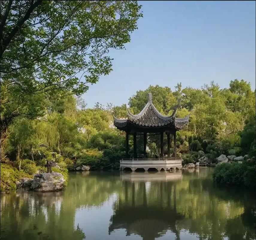 天津塘沽雨双体育有限公司